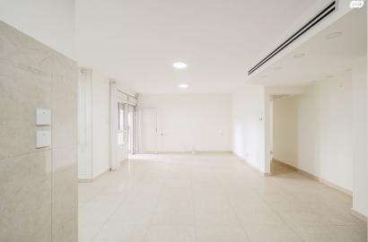 דב ברייר 1,אשקלון