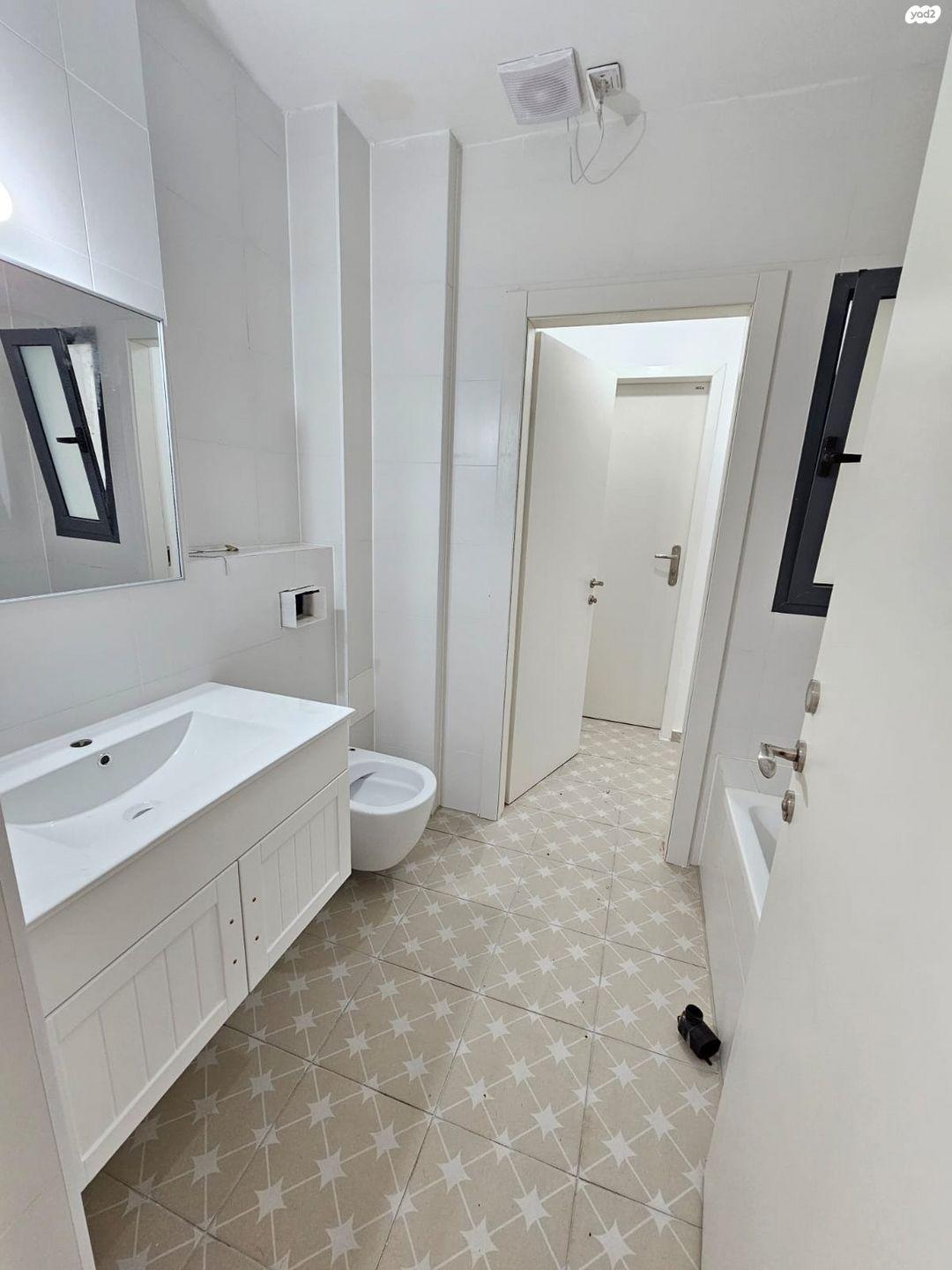 דירת גן, כרמי הנדיב, אחוזת רוטנר, קרית מלאכי